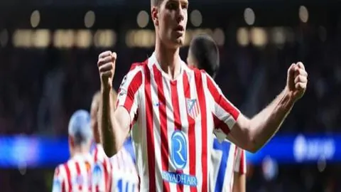 “背靠背阳光双赛八强角逐，连续闯关几何？近四年仅三人成功！”