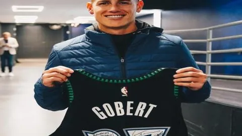 滕哈格公开：B费被选为队长候选人！凸显马奎尔核心作用